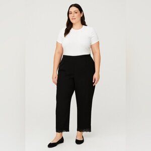 Plus Size Black Cropped Pants with Lace Hem - Size XXL